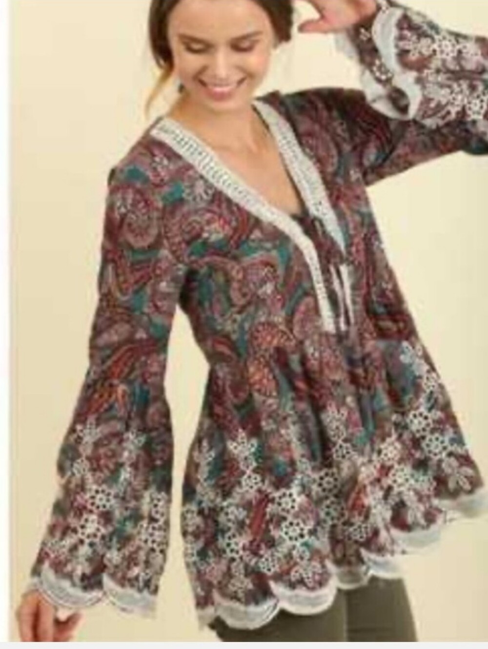 Umgee Boho Paisley Floral Print Bell Sleeve Tunic Scalloped Hem Size L Gypsy